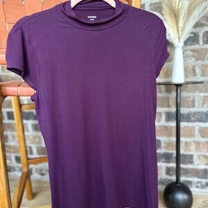 Express Super Soft Mock Neck Fitted Tee - Size L